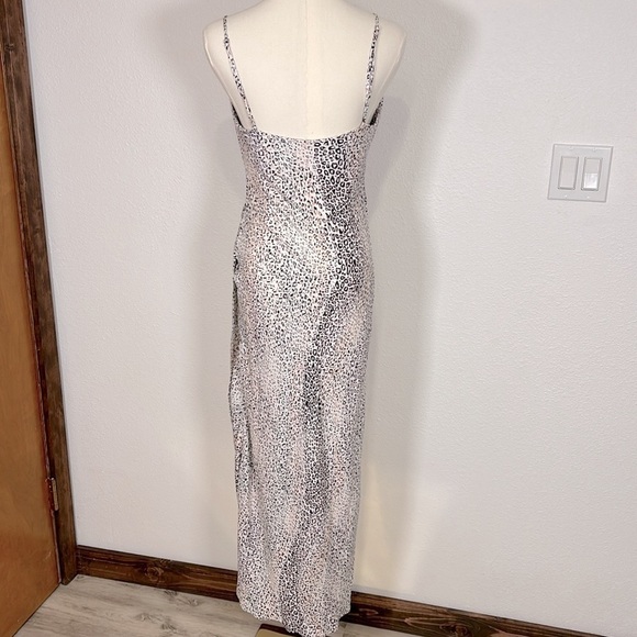 LOVESTITCH Cowl Neck Strappy All Over Pastel Leopard Abstract Print Long Dress - Picture 3 of 9